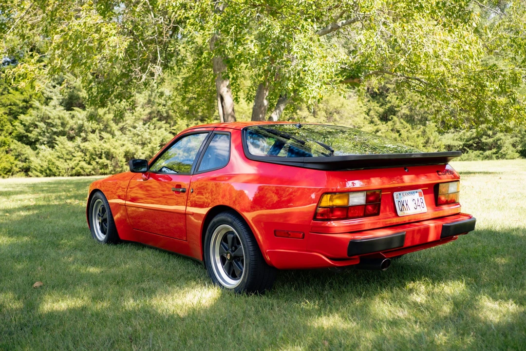 1986 Porsche 944 Turbo - Image 25 of 31