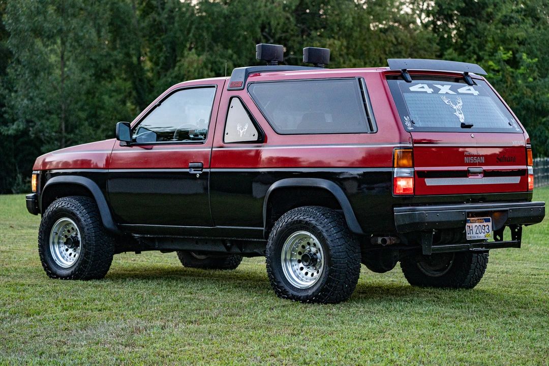 1987 Nissan Pathfinder 1st Gen - Image 18 of 31