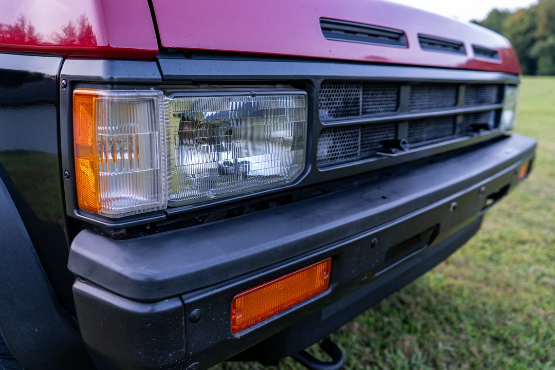 1987 Nissan Pathfinder 1st Gen - Image 28 of 31