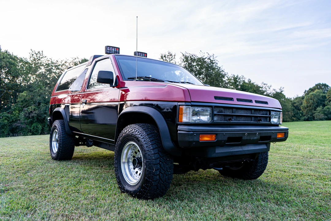 1987 Nissan Pathfinder 1st Gen - Image 21 of 31