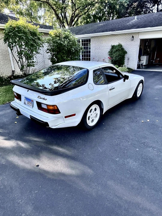1987 Porsche 944 Turbo - Image 8 of 31