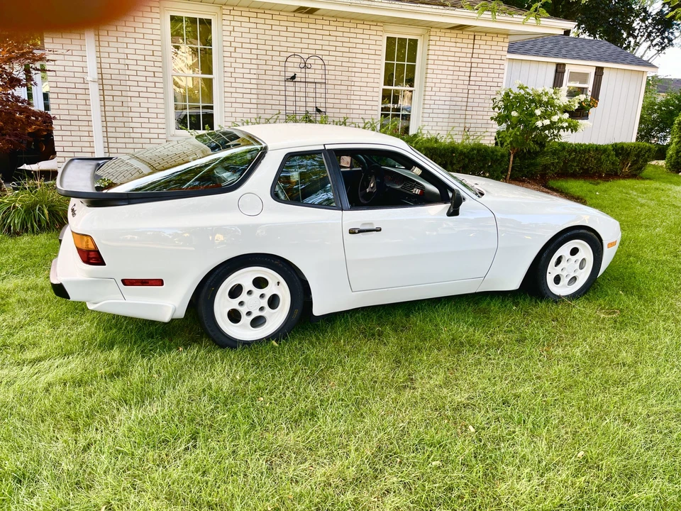 1987 Porsche 944 Turbo - Image 6 of 31