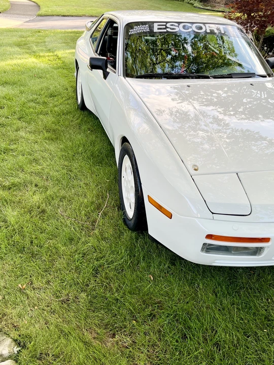 1987 Porsche 944 Turbo - Image 24 of 31