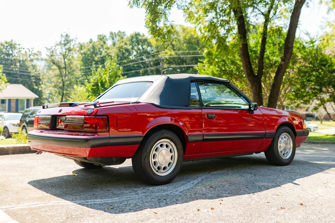 1988 Ford Mustang 3rd Gen - Image 4 of 31