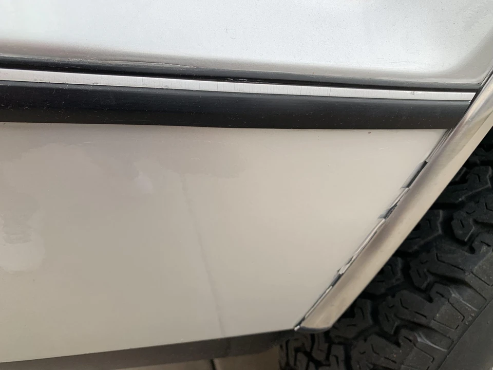 1988 Isuzu Trooper - Image 15 of 31