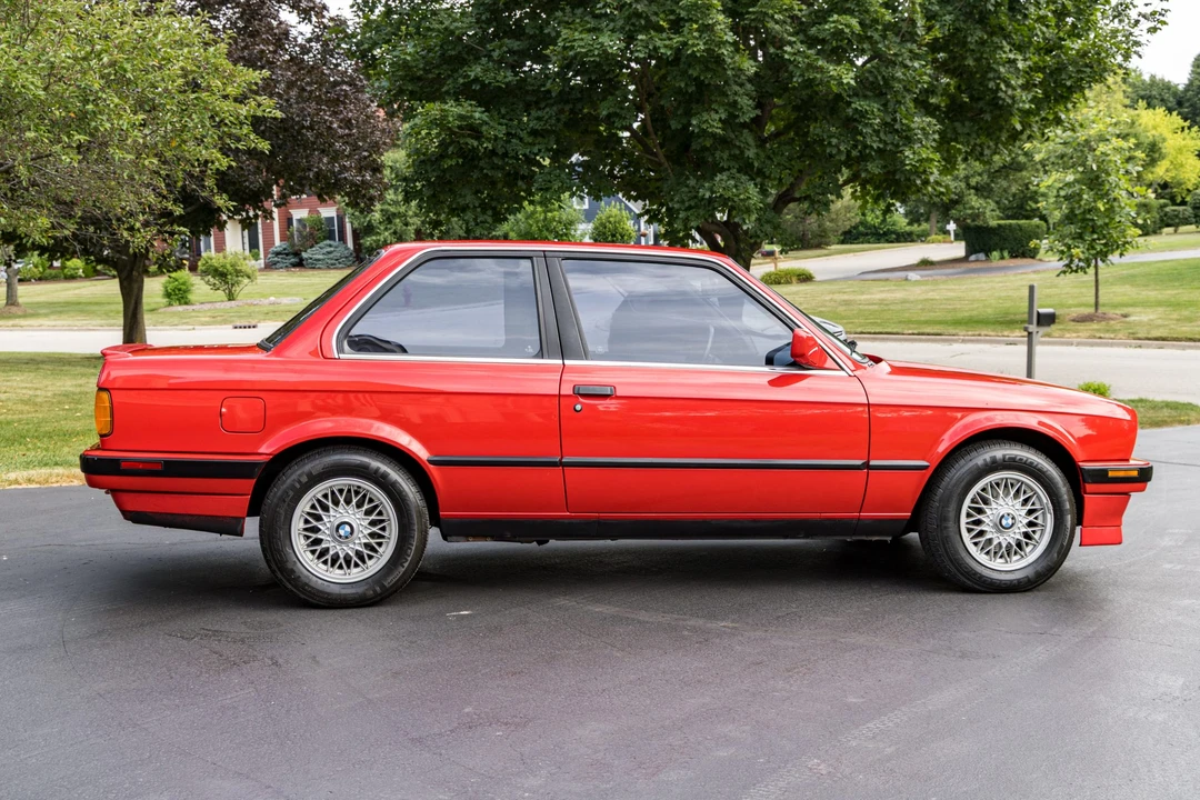 1990 BMW E30 3 Series - Image 4 of 31
