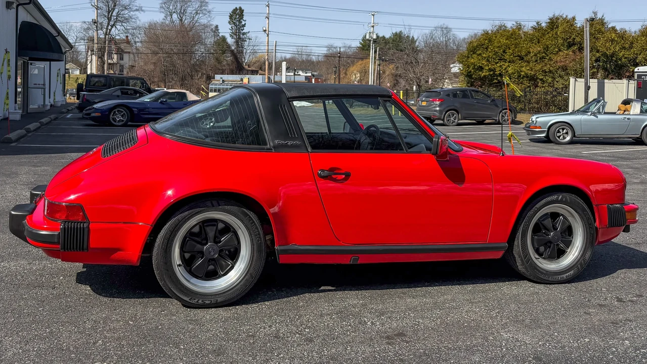 1983 Porsche 911 Carrera SC - Image 17 of 31