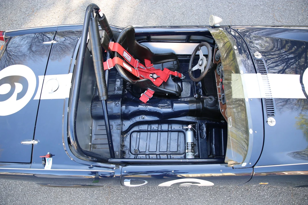 Triumph Spitfire - Image 19 of 31