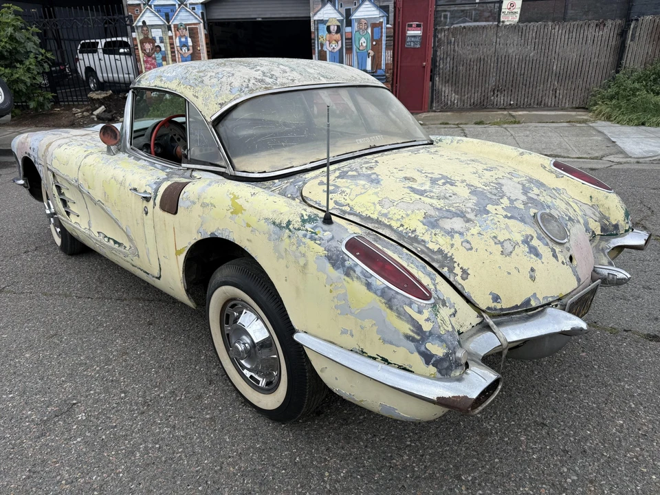1958 Chevrolet Corvette C1 - Image 17 of 31