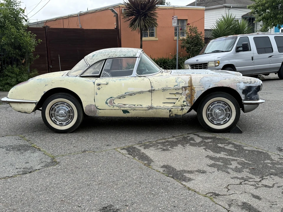 1958 Chevrolet Corvette C1 - Image 14 of 31