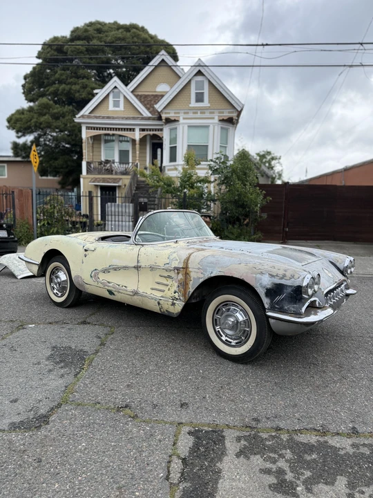 1958 Chevrolet Corvette C1 - Image 2 of 31