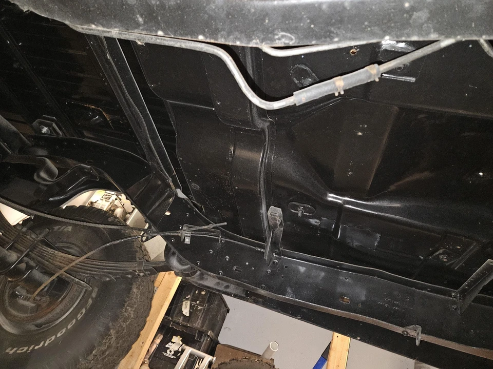 1986 Chevrolet K5 Blazer 2nd Gen - Image 17 of 27