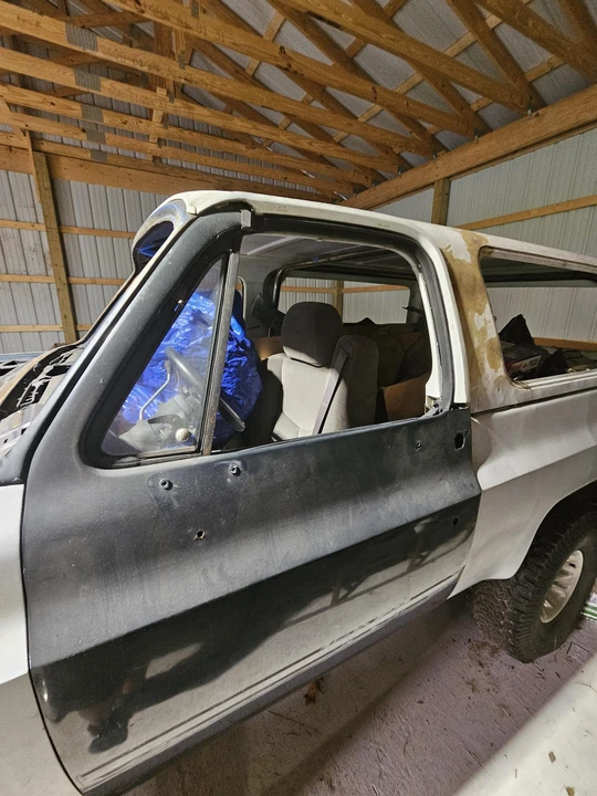 1986 Chevrolet K5 Blazer 2nd Gen - Image 5 of 27