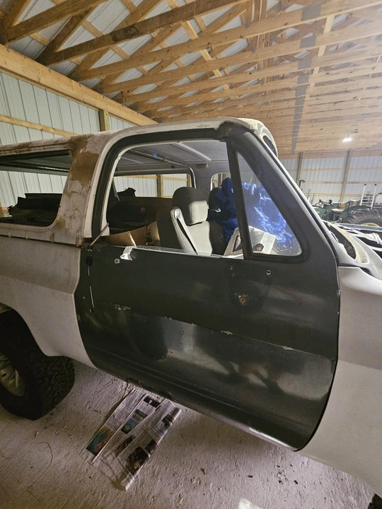 1986 Chevrolet K5 Blazer 2nd Gen - Image 6 of 27