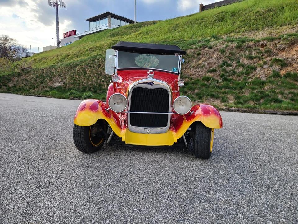 1929 Ford Model A Pickup & Model AA - Image 10 of 31