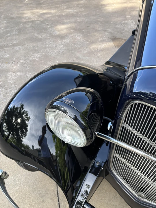 1932 Ford Model B - Image 10 of 31