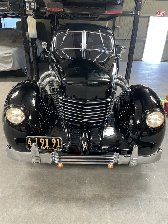 1936 Cord 810 & 812 - Image 28 of 31
