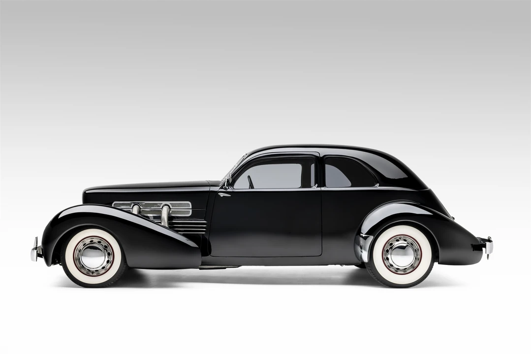 1936 Cord 810 & 812 - Image 21 of 31