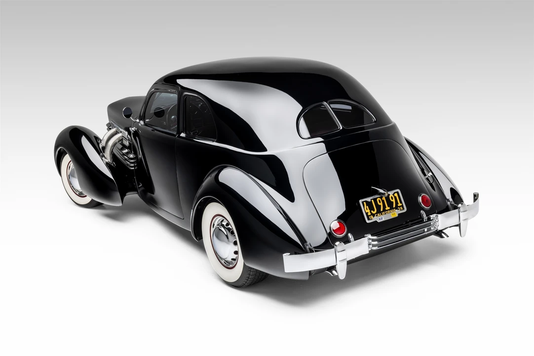 1936 Cord 810 & 812 - Image 19 of 31