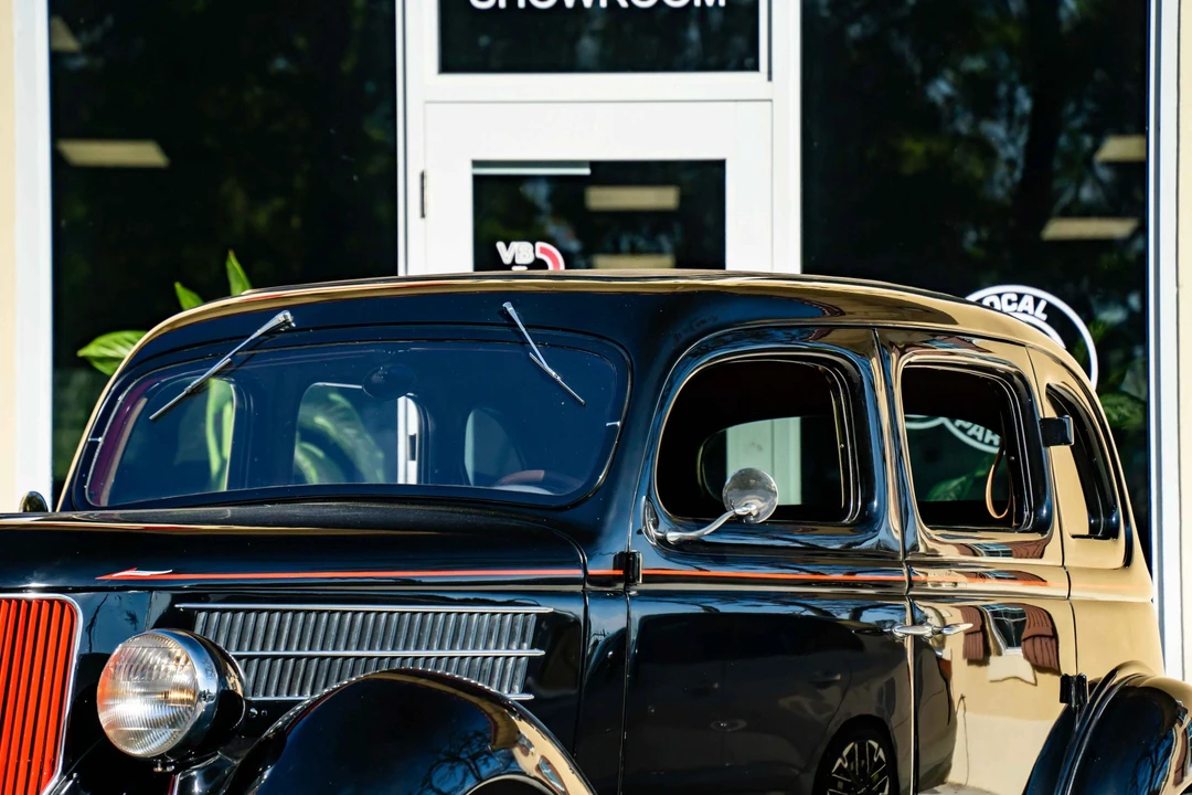 1936 Ford Model 48 & 68 - Image 29 of 31