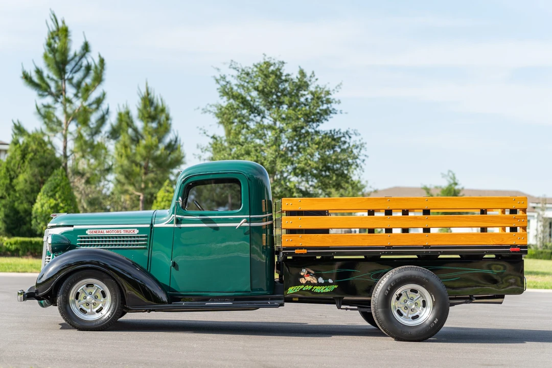 1937 GMC C-Series - Image 2 of 31
