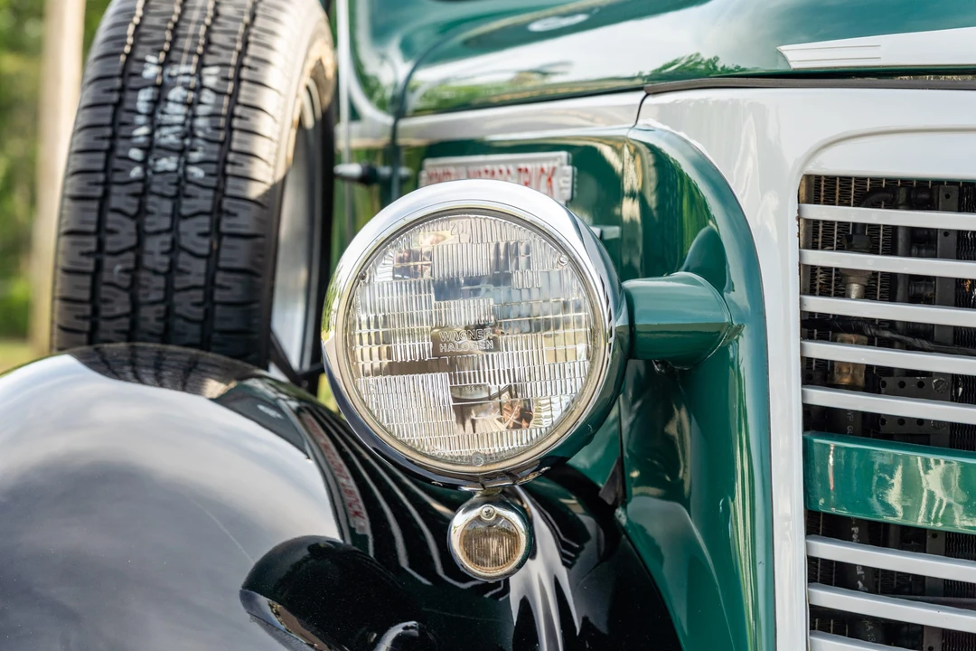 1937 GMC C-Series - Image 11 of 31