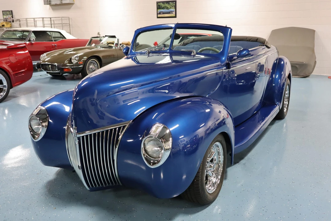 1939 Ford Standard & Deluxe & Super Deluxe - Image 19 of 31
