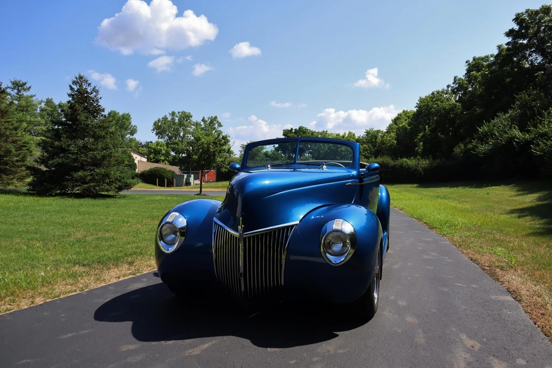 1939 Ford Standard & Deluxe & Super Deluxe - Image 3 of 31