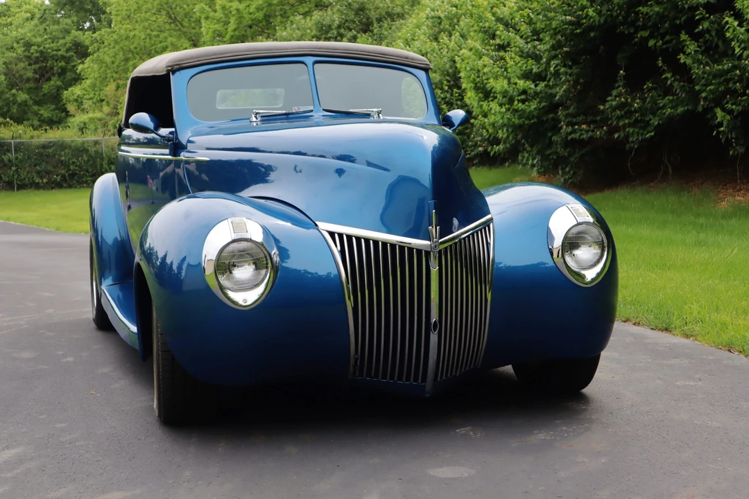1939 Ford Standard & Deluxe & Super Deluxe - Image 30 of 31