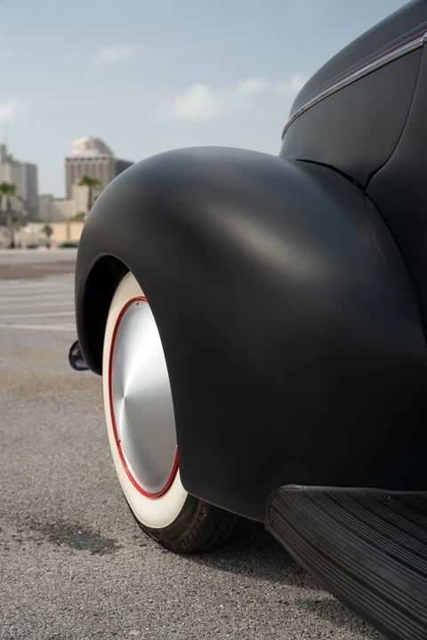 1939 Ford Standard & Deluxe & Super Deluxe - Image 28 of 31