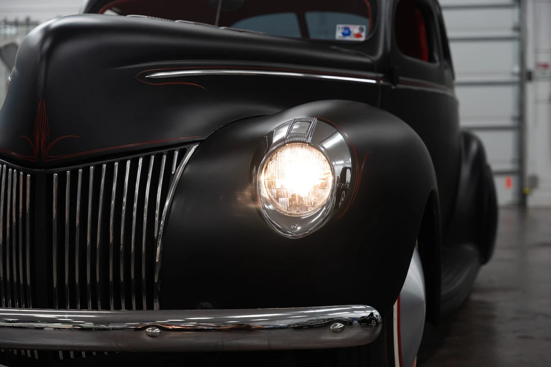 1939 Ford Standard & Deluxe & Super Deluxe - Image 19 of 31
