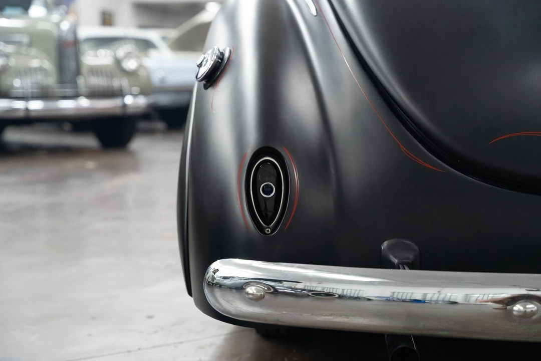 1939 Ford Standard & Deluxe & Super Deluxe - Image 16 of 31