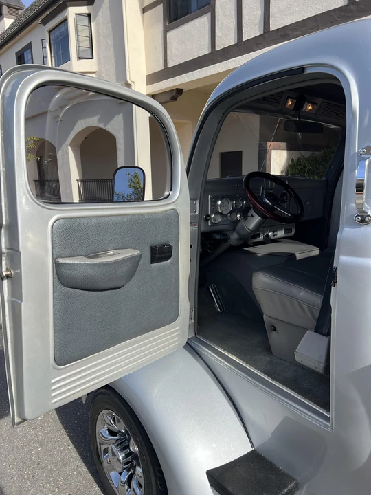 1940 Dodge T/V/W Series - Image 29 of 31