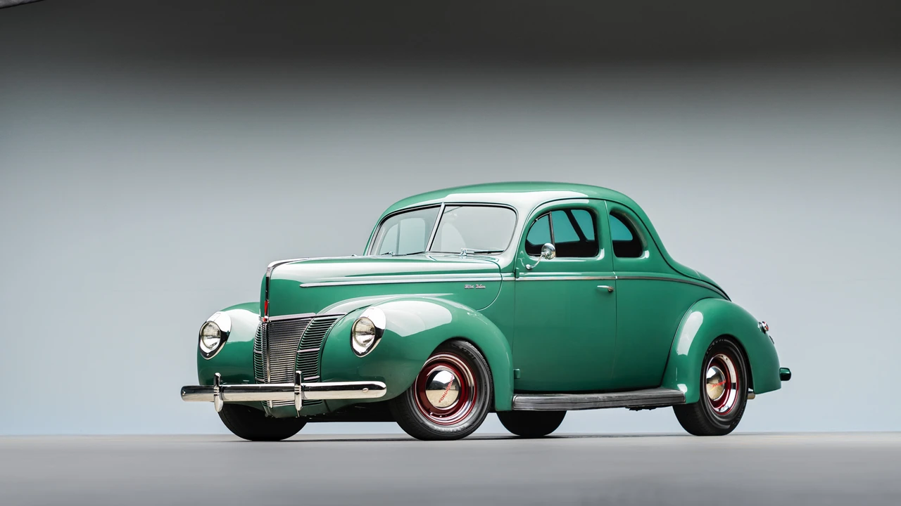 1940 Ford Standard & Deluxe & Super Deluxe - Image 10 of 31
