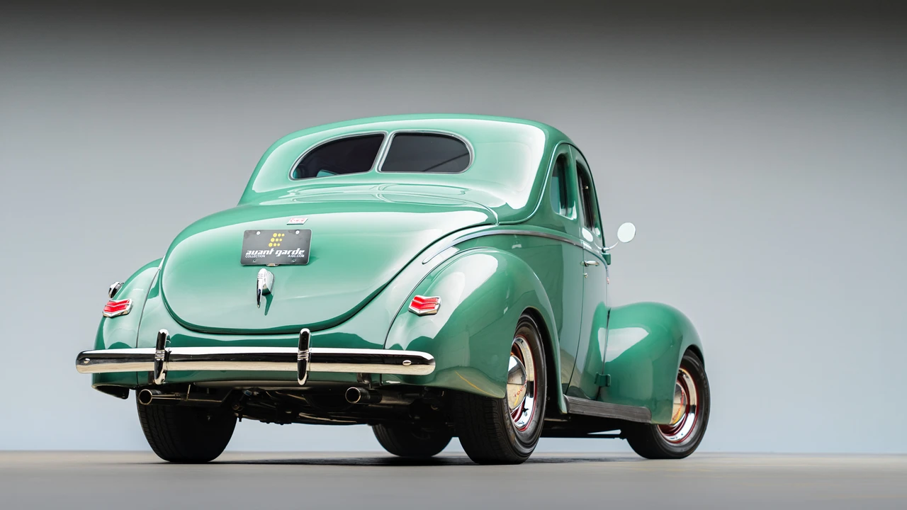 1940 Ford Standard & Deluxe & Super Deluxe - Image 17 of 31