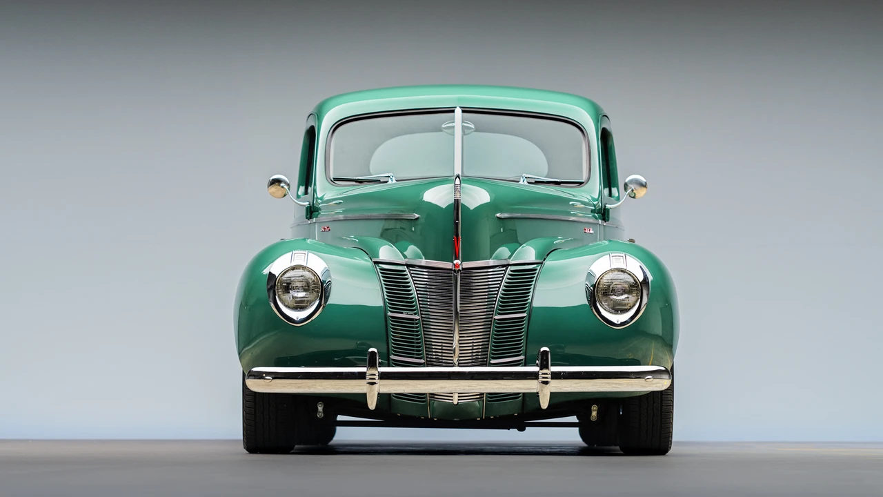 1940 Ford Standard & Deluxe & Super Deluxe - Image 25 of 31
