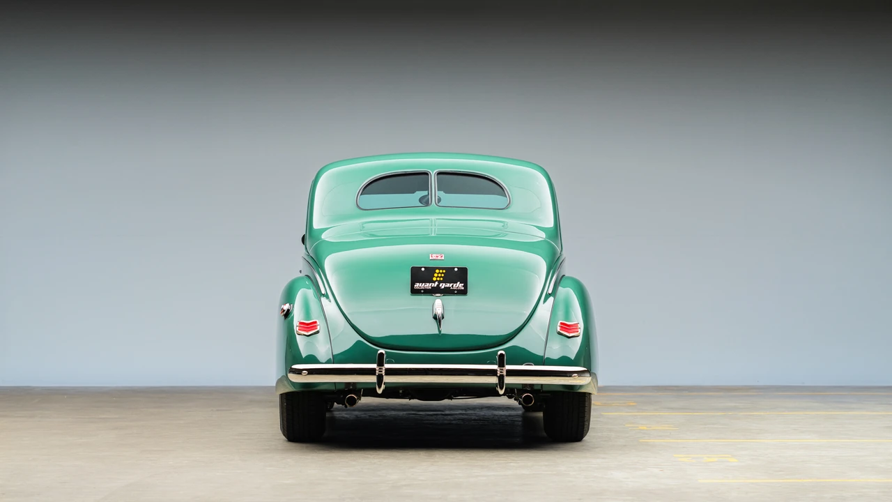 1940 Ford Standard & Deluxe & Super Deluxe - Image 16 of 31