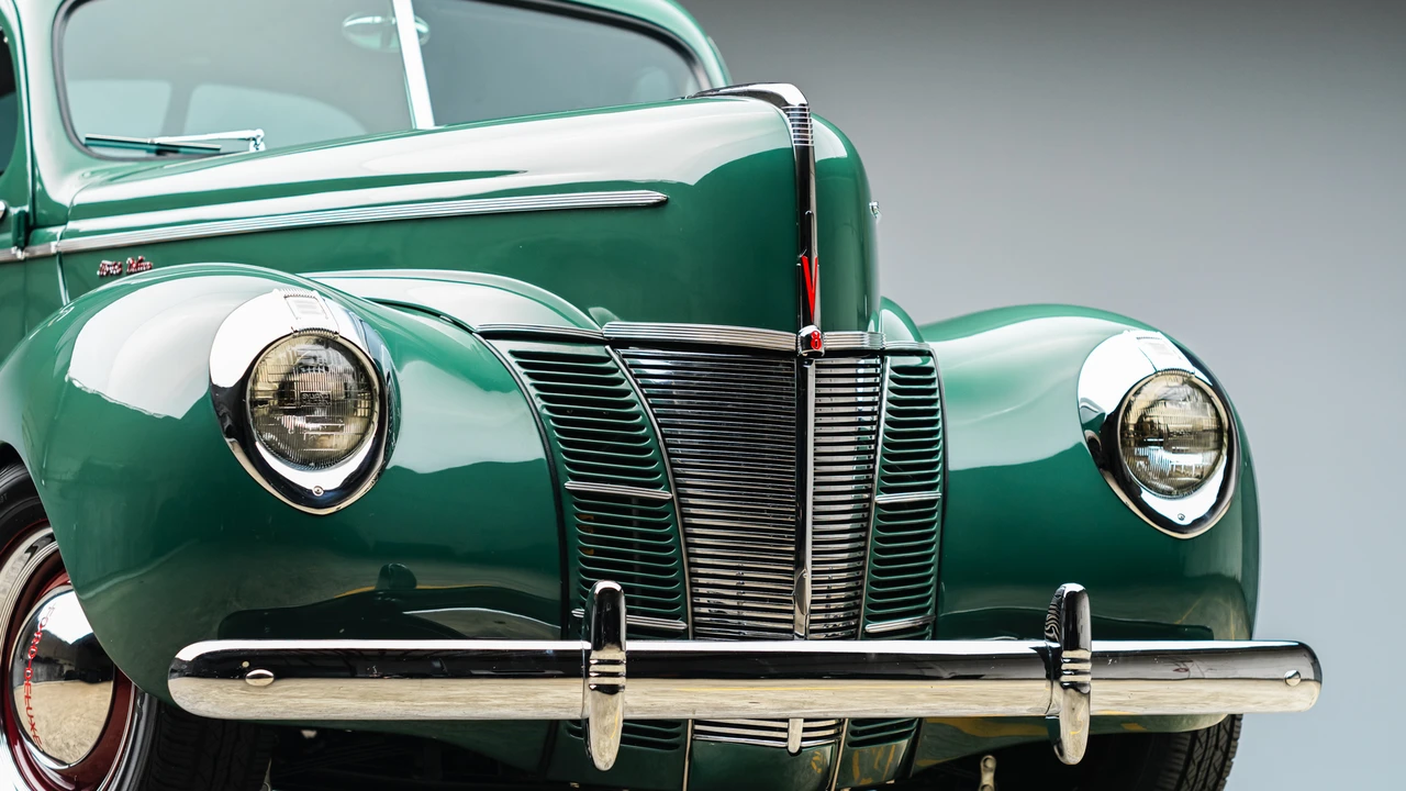 1940 Ford Standard & Deluxe & Super Deluxe - Image 29 of 31