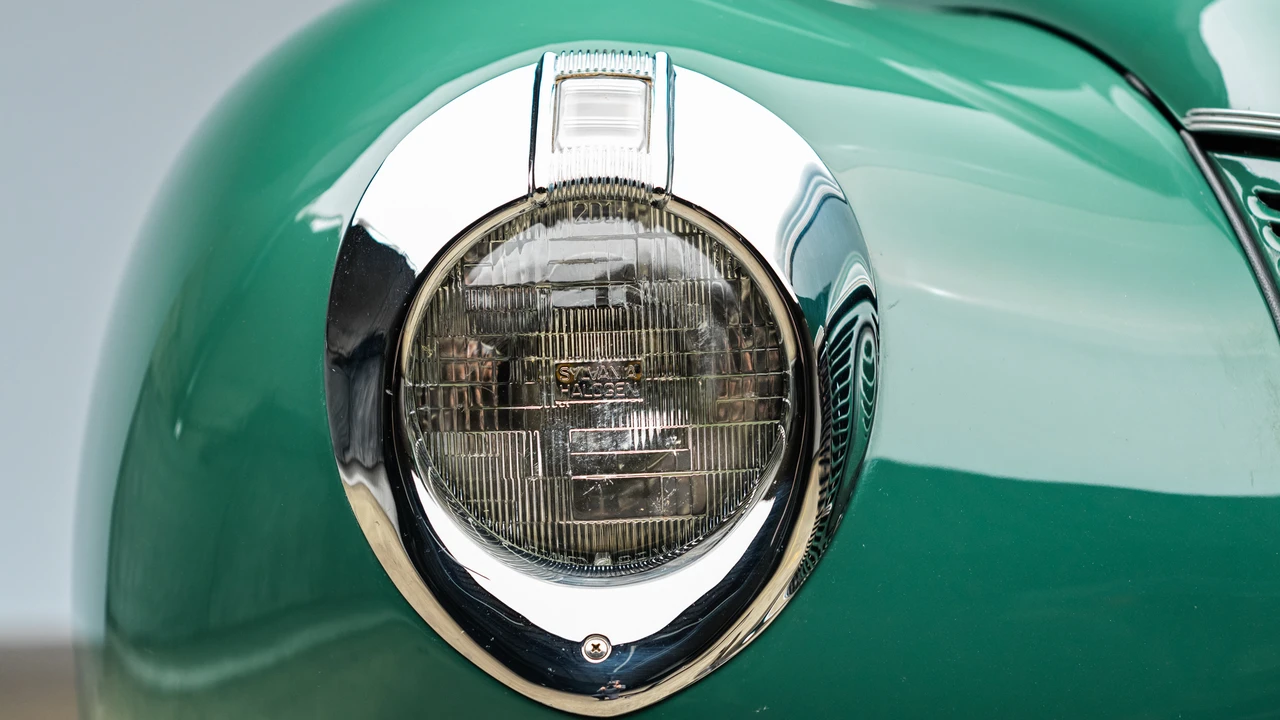 1940 Ford Standard & Deluxe & Super Deluxe - Image 30 of 31