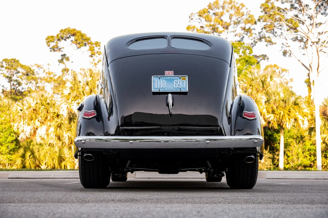 1940 Ford Standard & Deluxe & Super Deluxe - Image 8 of 31