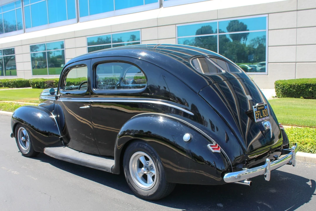 1940 Ford Standard & Deluxe & Super Deluxe - Image 4 of 31