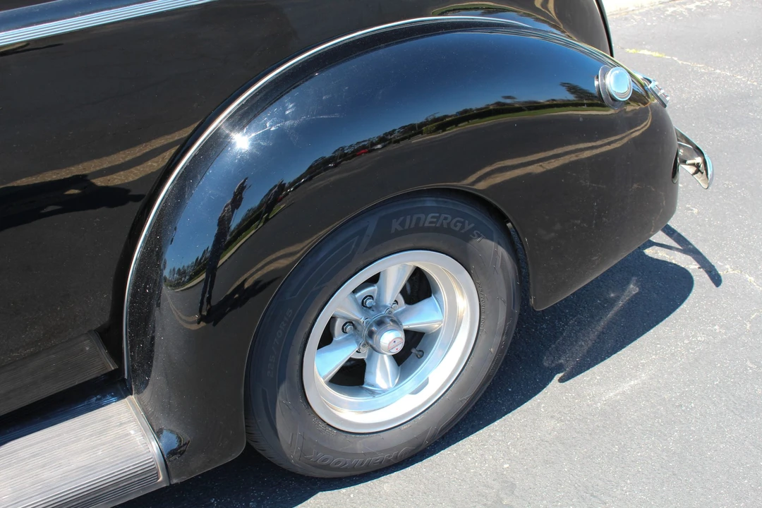 1940 Ford Standard & Deluxe & Super Deluxe - Image 16 of 31