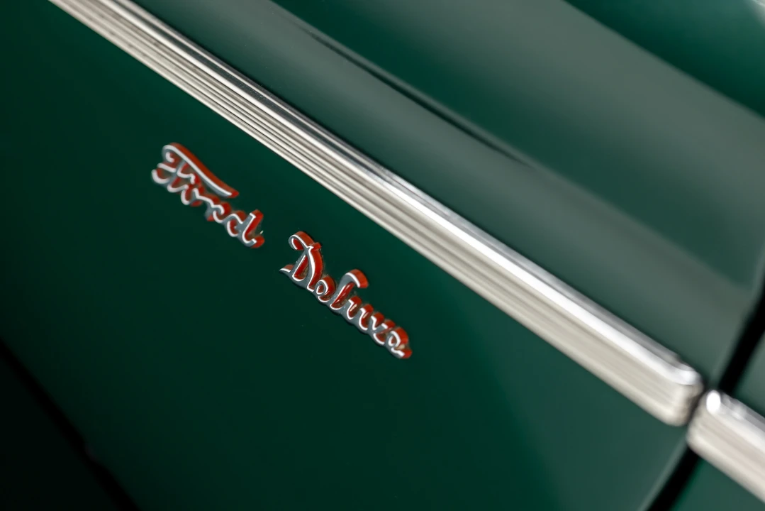 1940 Ford Standard & Deluxe & Super Deluxe - Image 25 of 31