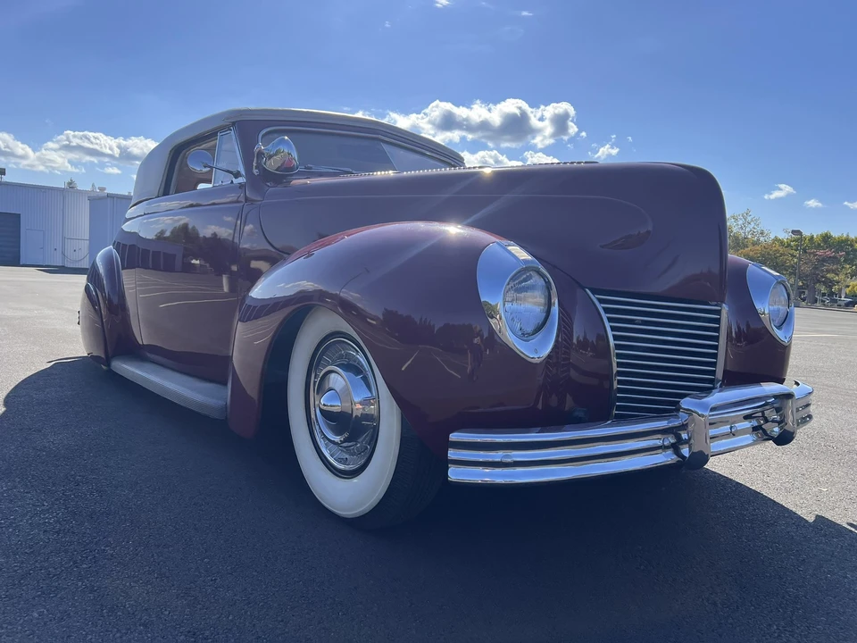 1940 Mercury Eight - Image 4 of 31