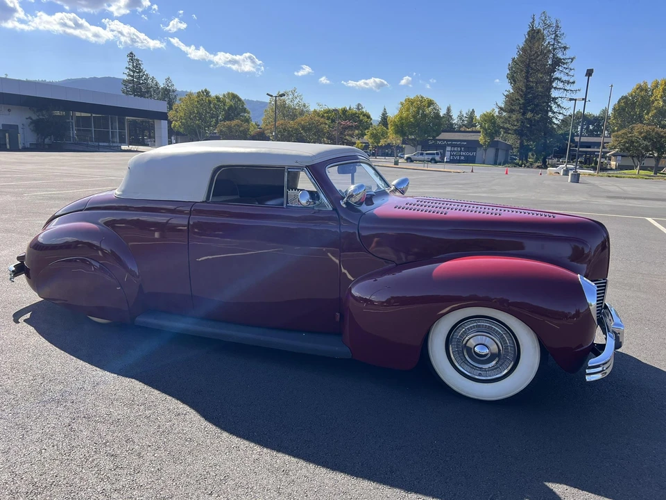 1940 Mercury Eight - Image 2 of 31