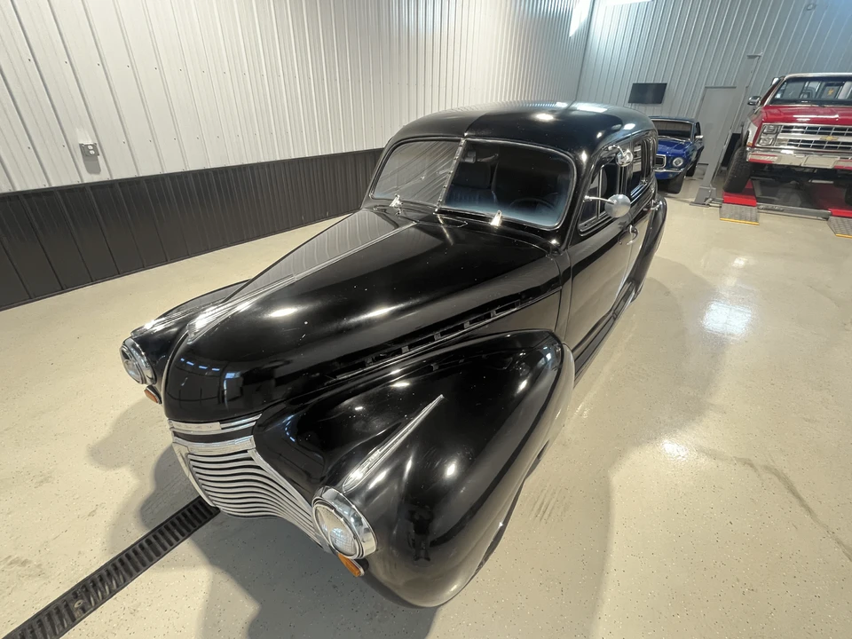 1941 Chevrolet Standard & Master & Master Deluxe & Special Deluxe - Image 3 of 31