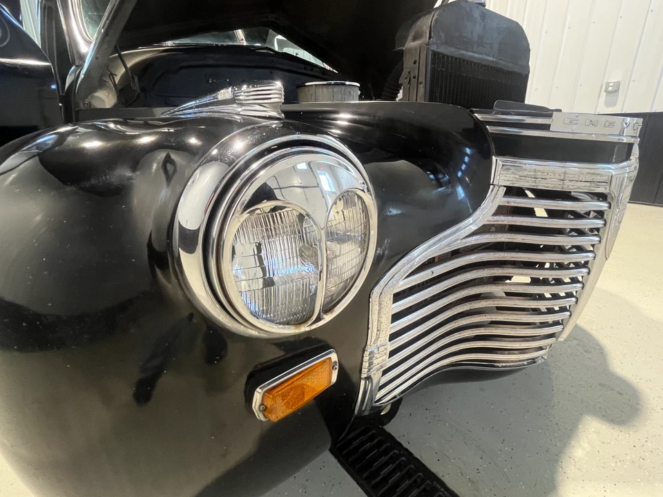 1941 Chevrolet Standard & Master & Master Deluxe & Special Deluxe - Image 28 of 31
