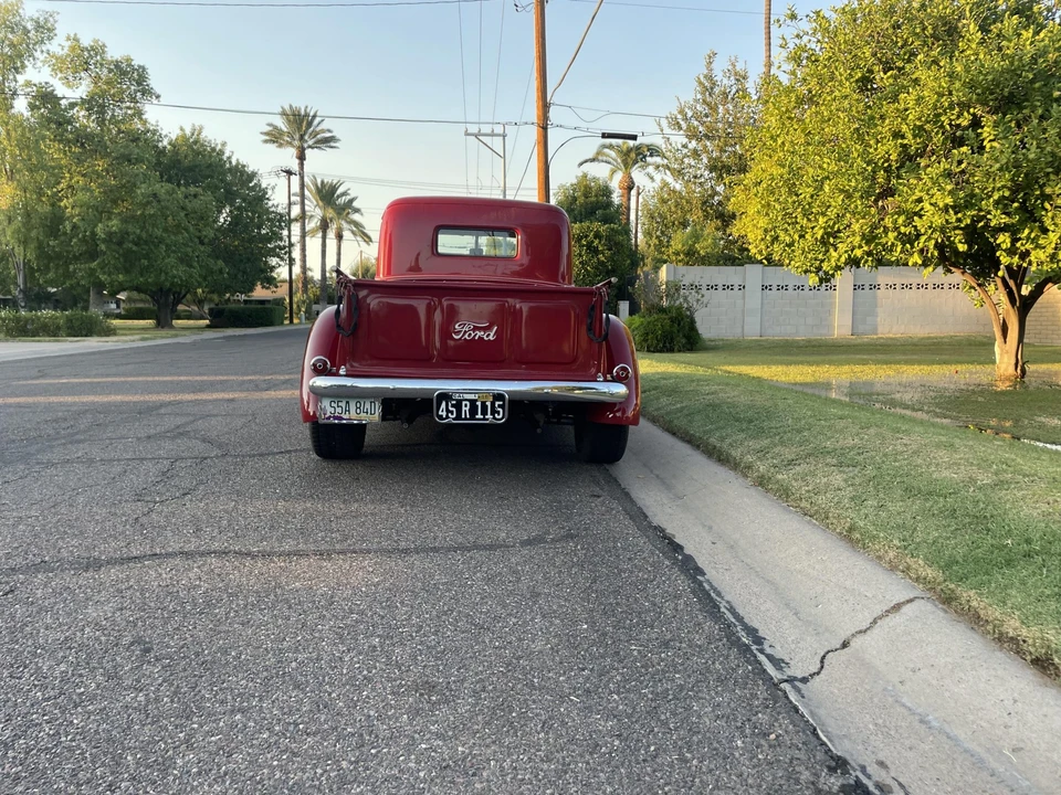 1946 Ford Pickup (1940-1947) - Image 4 of 31