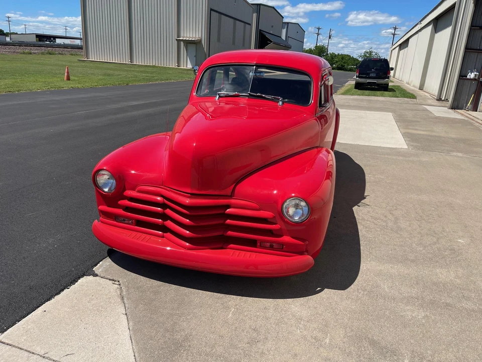 1947 Chevrolet Stylemaster & Fleetmaster & Fleetline - Image 4 of 31