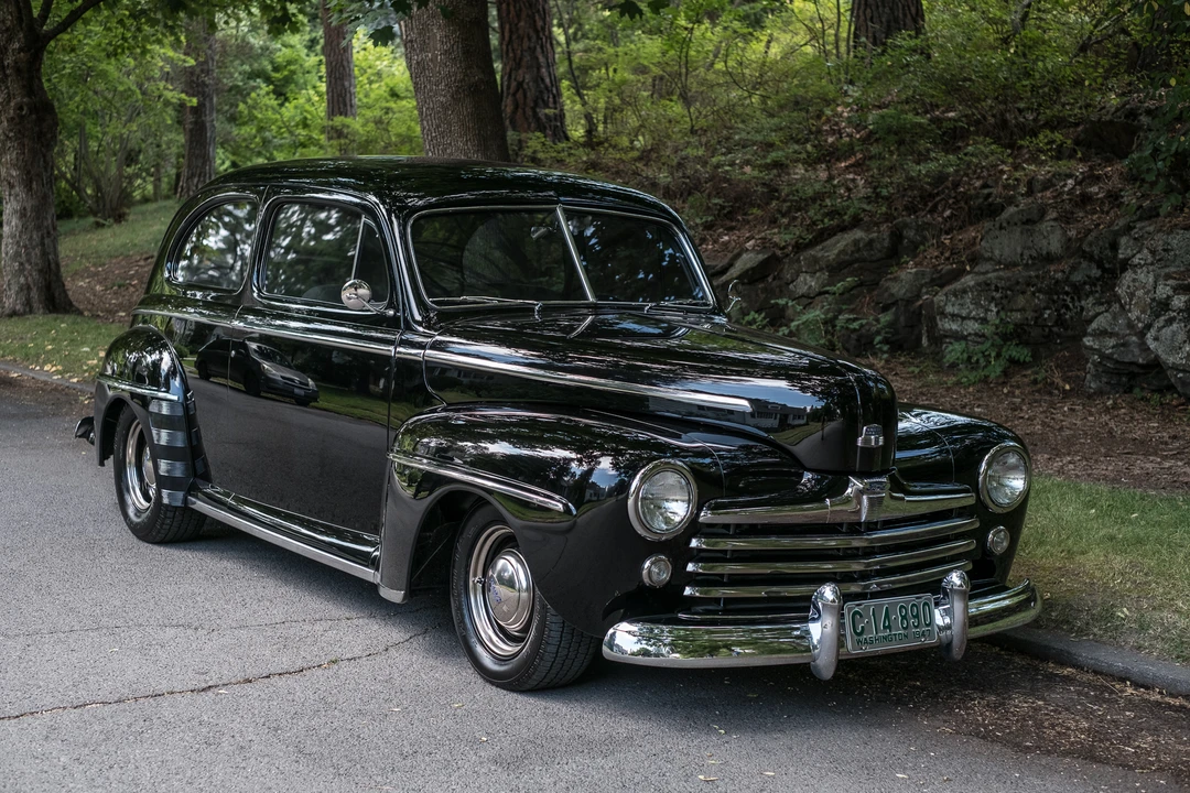1947 Ford Standard & Deluxe & Super Deluxe - Image 9 of 31